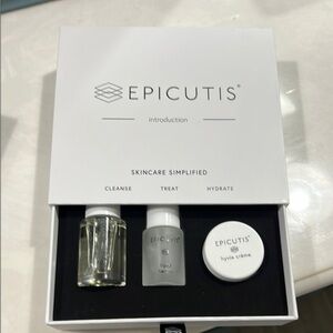 Epicutis Travel Set Brand New